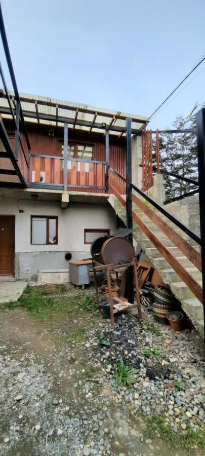 Departamento Akainik Appartamento Ushuaia Esterno foto